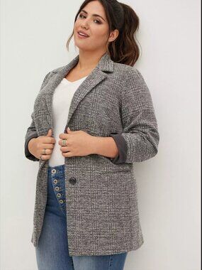 Torrid Studio Double Knit Boyfriend Blazer NWT Size 4 Charcoal Heather Plus Size